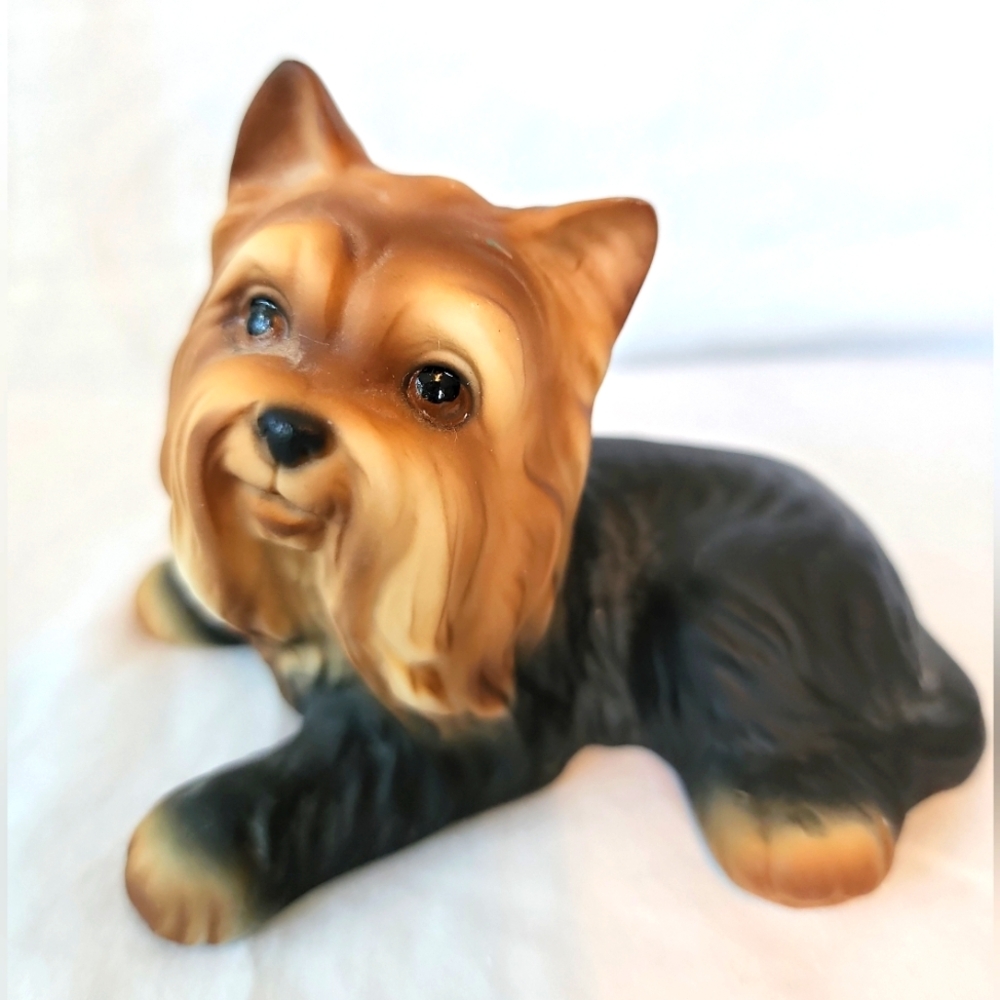 Vtg Harvey Knox Yorkshire Terrier Figurine Yorkie Dog Signed HK H529C82 Japan